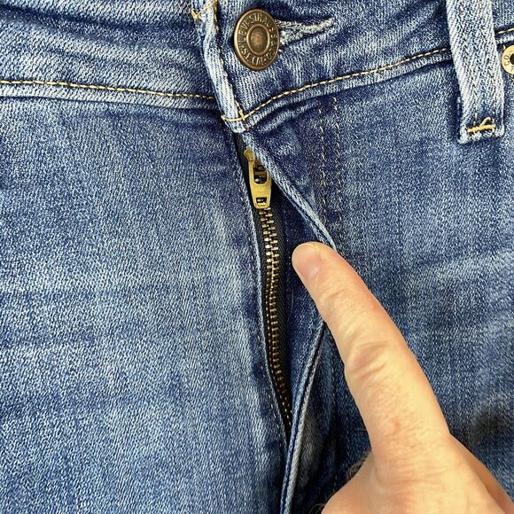 Levis 726 Flare Jeans‎ Womens 32 Blue High Rise Denim Waterless Stretch Zip Fly - Picture 7 of 13